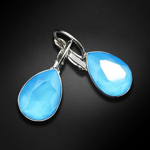 Auskarai „Kristalo Lašas (Vasaros Mėlyna)“ su Swarovski™ kristalais